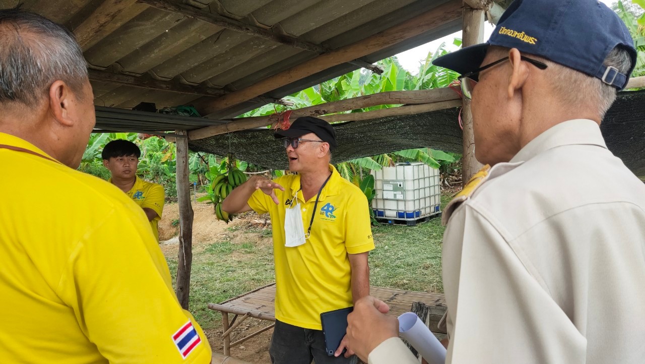title - ผู้ตรวจราชการกรม ส.ป.ก. ลงพื้นที่เพื่อรับฟังปัญหาของเกษตรกรในโครงการจัดที่ดินแปลงเกษตรเกื้อกูลทับปะตีโมเดล และประชุมติดตามผลการดำเนินงานตามแผนการตรวจราชการ ส.ป.ก.จันทบุรี